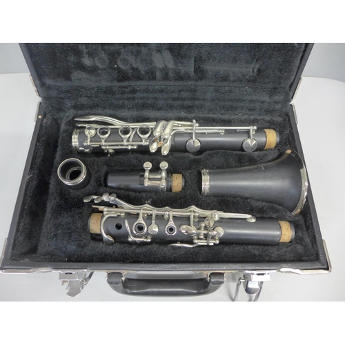 784 - A clarinet marked Musical Design in USA, cased