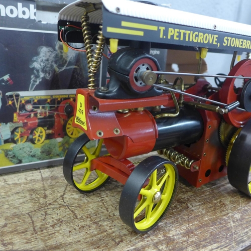 810 - A Wilesco Showman's engine, live steam engine, limited edition with certificate, boxed