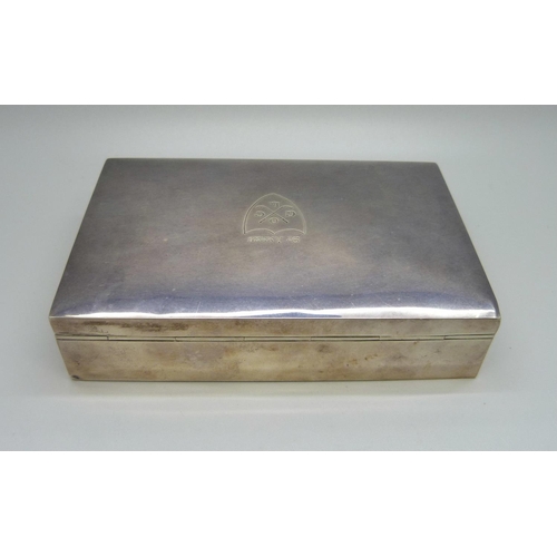 848 - A silver cigarette box with St. Annes Golf Club engraving to the lid, cedar lined, by Walker & Hall,... 