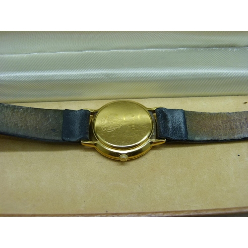 878 - A lady's Gucci wristwatch, 3001L model, with original box