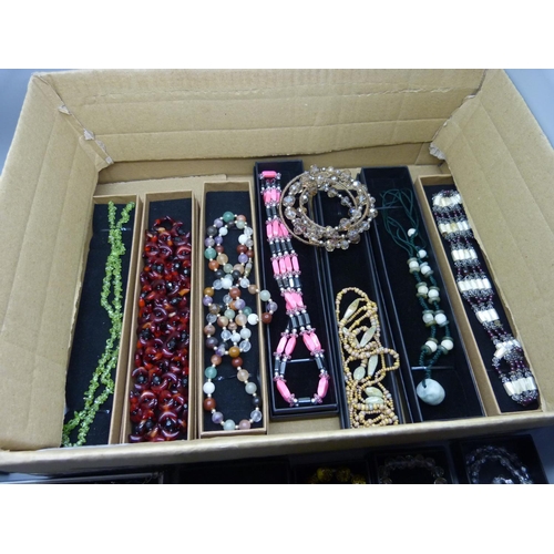 901 - A collection of eighteen semi-precious stone set jewellery including bracelets and necklaces