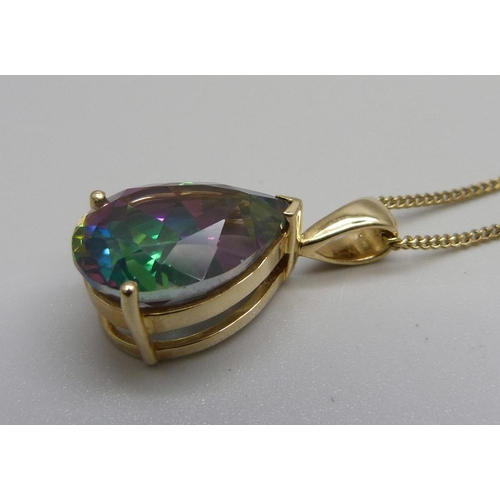 931 - A large 9ct gold, mystic topaz pendant and chain, 9.6g