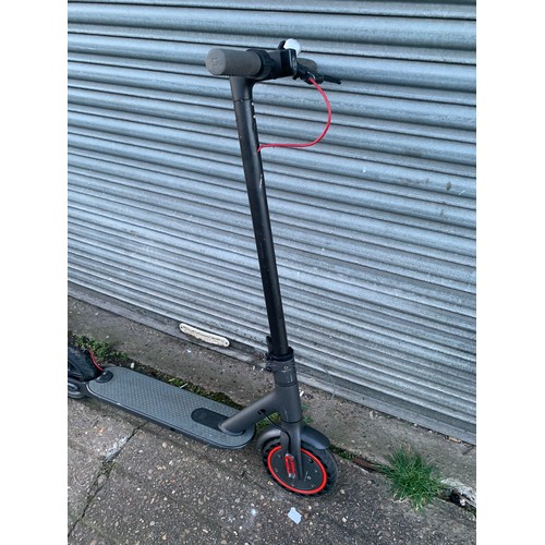 2148 - Li-Fe electric scooter & charger - Police repossession