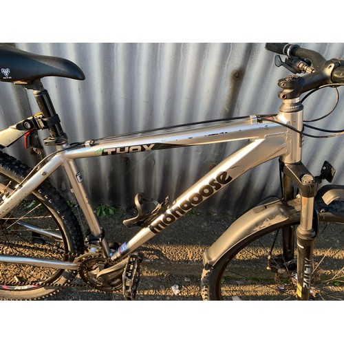 2157 - Mongoose Tyax aluminium twin disc MTB - Police repossession