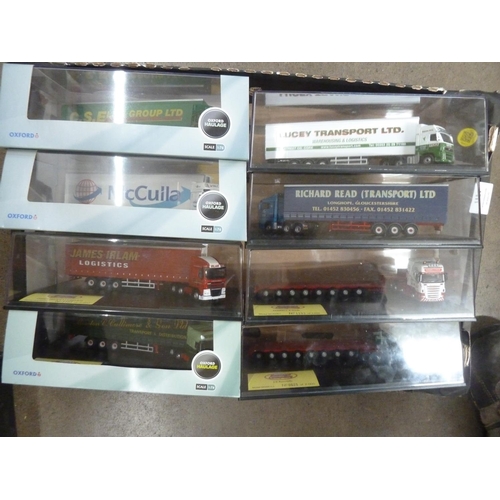 1124 - A box of eight die-cast Oxford Haulage Lorries in display boxes **PLEASE NOTE THIS LOT IS NOT ELIGIB... 