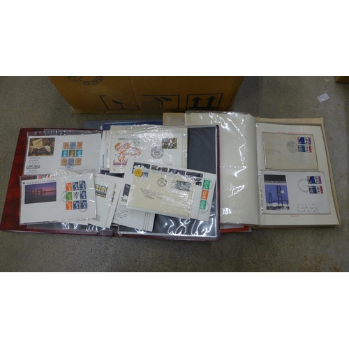 730 - A box of first day covers and albums, some empty