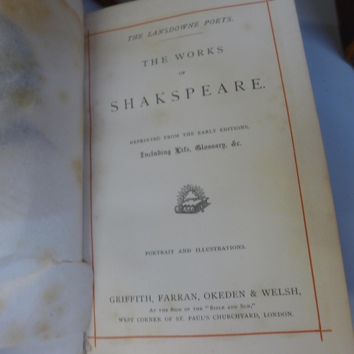 764 - A collection of books relating to the Works of Shakespeare including a set of three Cassell's Illust... 