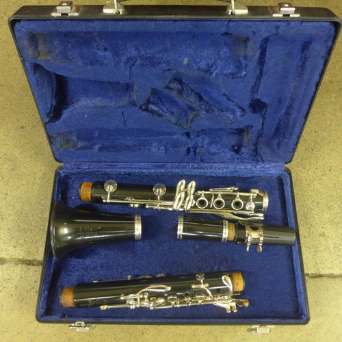 826 - A Boosey & Hawkes clarinet, cased