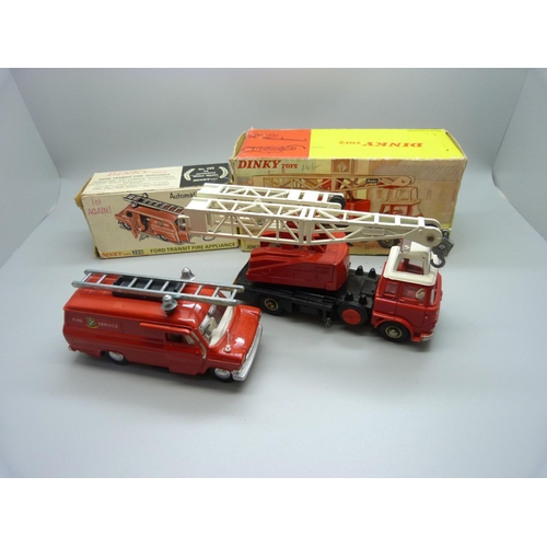 839 - A Dinky Toys 286 Ford Transit Fire Appliance and 970 Jones Fleetmaster, both boxed