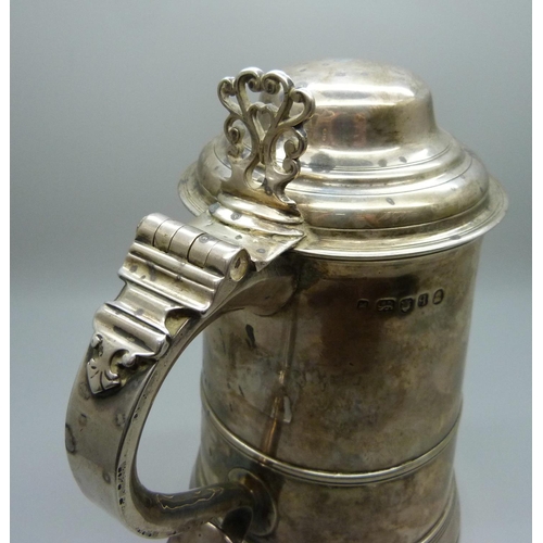 855A - A George III silver tankard, London 1791, possibly John King, bears 1880's inscriptions, 'Little Joh... 