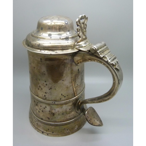 855A - A George III silver tankard, London 1791, possibly John King, bears 1880's inscriptions, 'Little Joh... 