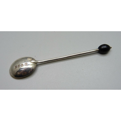 865 - A set of six silver coffee bean spoons, Sheffield 1921, 50g