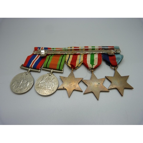 886 - A WWII group of five medals