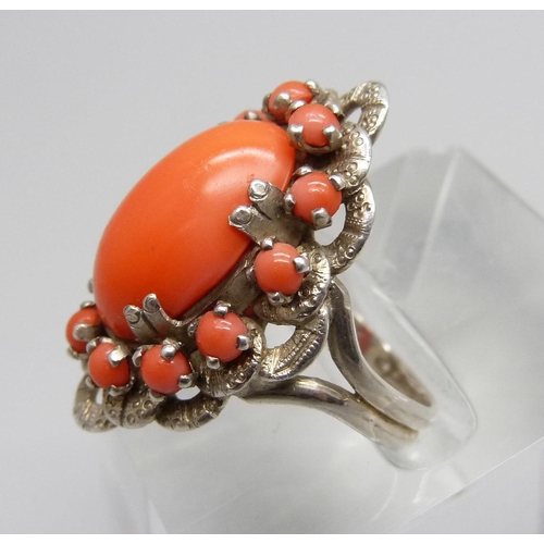 926 - A vintage silver and coral ring, 7.8g, L