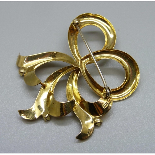 964 - An Italian 18ct gold brooch, 7g, 4.5cm