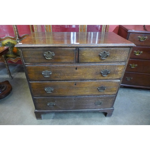 102 - A George III oak chest of drawers