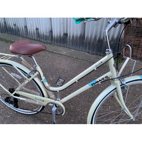 2279 - Dawes Countess bicycle complete with basket & mudguards - original RRP £399.00