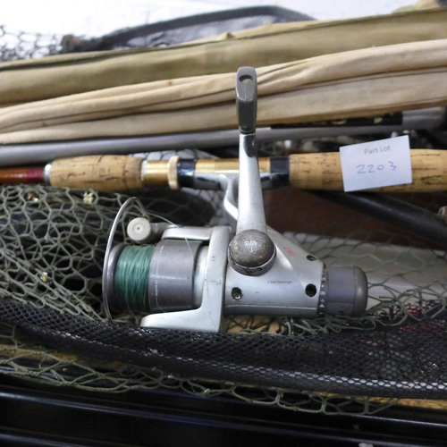 2203 - Spinning fly fishing job lot: 5 rods in cases including vintage Jalakona RH spinning rod, Barbour ja... 