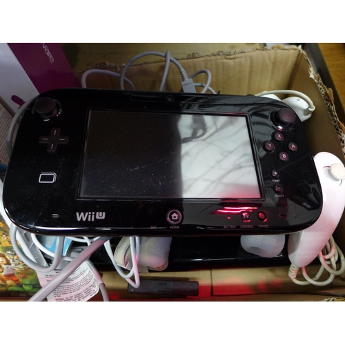 2252 - Wii U console with games, boxed with unused Wii U dock, nun-chuck controllers, cables and other acce... 