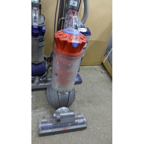 2308 - Dyson DC25, Dyson DC55, Morphy Richards Family and Pets vacuum cleaners