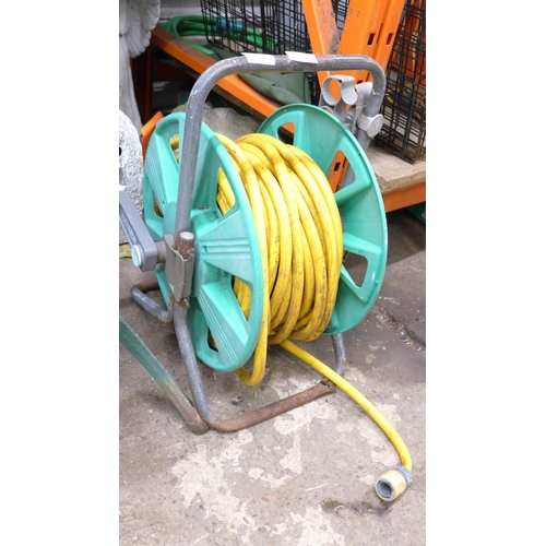 2434 - Hozelock approx. 20mtr garden hose on reel