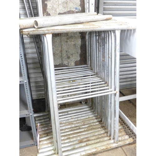 2437 - Approx. 20ft galvanised steel scaffold tower