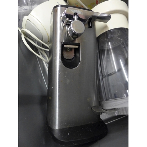 2065 - Moulinex food grinder with liquids cup, Kenwood chopper shredder and electric can opener