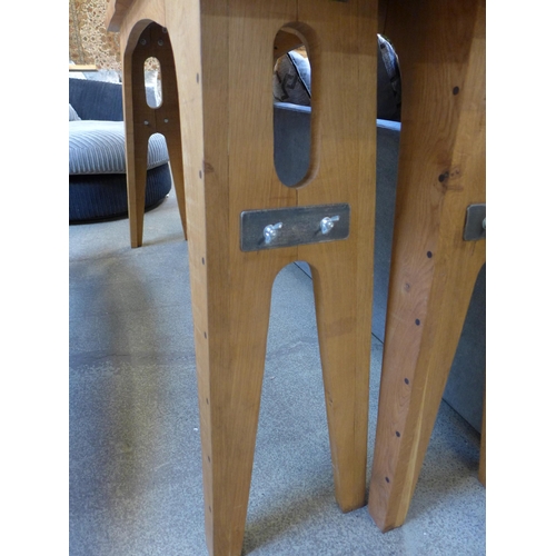 1589 - A pair of oak and ash console tables