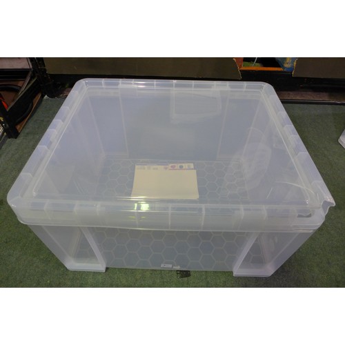 3465H - 145l Really Useful storage box with lid - damaged