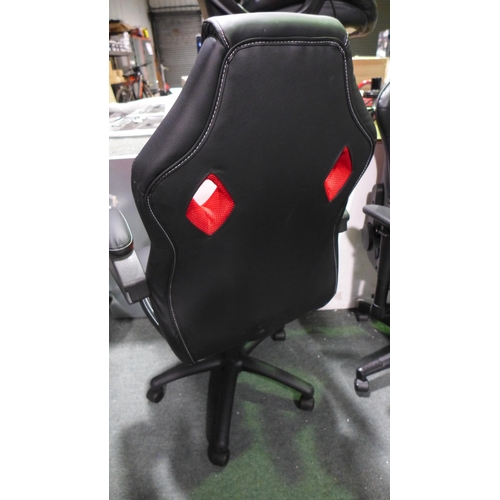 3077 - Black and red Pu swivel office chair