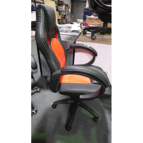 3077 - Black and red Pu swivel office chair