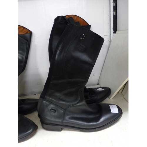 2218 - Pair of black UK 9/EU 43 leather Equi Comfort Brand horse riding boots - original RRP £95 - recently... 