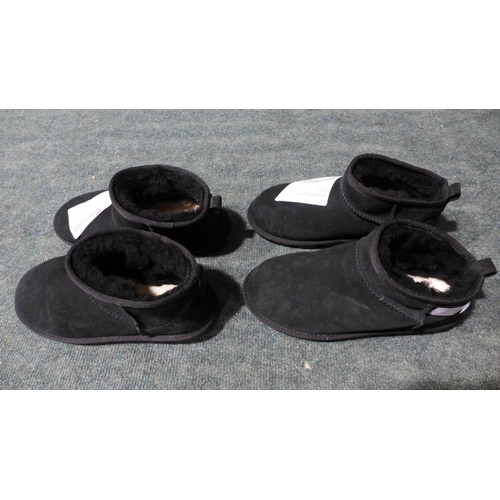 3227 - 2 pairs of ladies black Shearling lined 