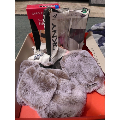 3254 - Ladies Disney medium-sized onesie, DKNY & Carole Hochman underwear & a John Lewis scarf  *This lot i... 