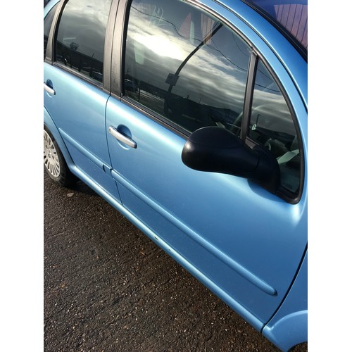 2438 - Citroen C3 Exclusive 1.4cc diesel hatchback. Mileage: 91,601, short MOT till early February, recentl... 