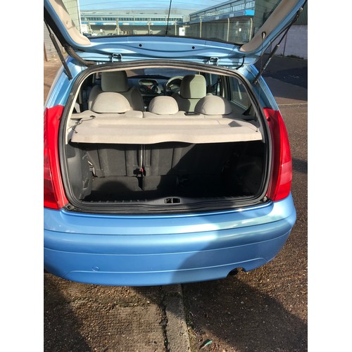 2438 - Citroen C3 Exclusive 1.4cc diesel hatchback. Mileage: 91,601, short MOT till early February, recentl... 