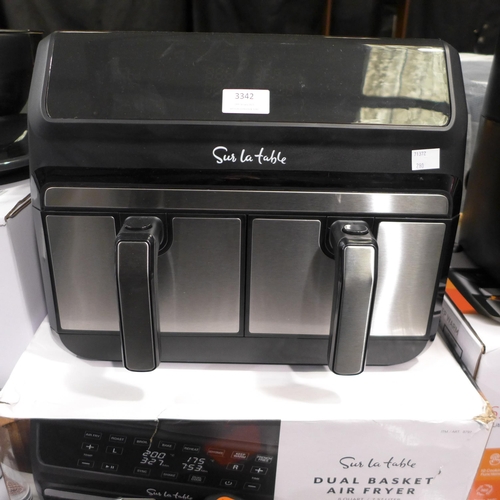 3342 - Sur La Table Air Fryer Original RRP - £79.99 +VAT (280 -690) *This lot is subject to VAT