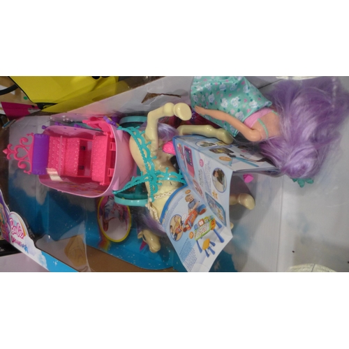 3347 - Barbie Dreamtopia Storecarriage & Unicorn, Original RRP - £49.99 +VAT (280 -682) *This lot is subjec... 