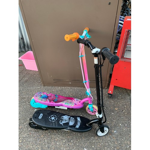 2406 - 2 Electric children's scooters - Police repossession