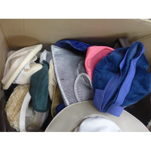 1075 - A large box of lady's vintage hats **PLEASE NOTE THIS LOT IS NOT ELIGIBLE FOR POSTING AND PACKING**