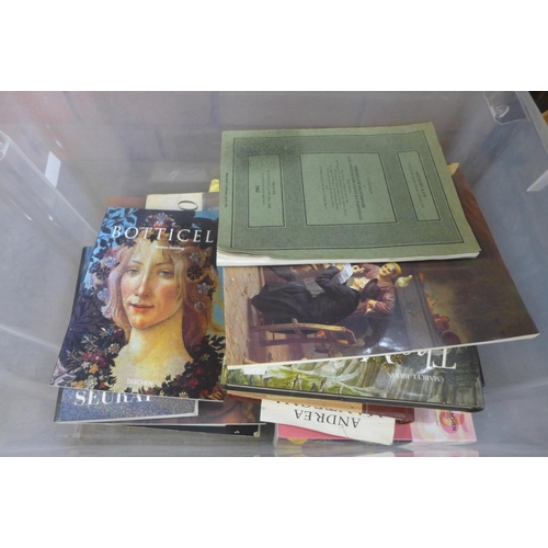 1078 - A box of art books and art theory and history books **PLEASE NOTE THIS LOT IS NOT ELIGIBLE FOR POSTI... 