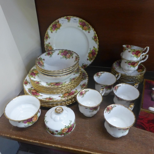 640 - Royal Albert Old Country Roses dinner and teawares, six setting with egg cups and toast rack