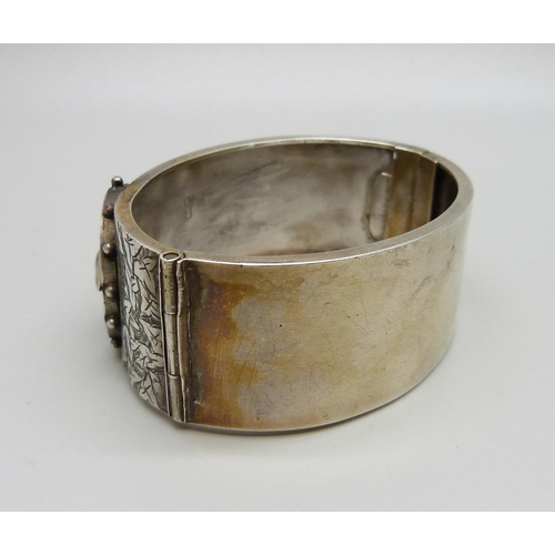 871 - A Victorian silver buckle bangle, Birmingham 1884, 30g