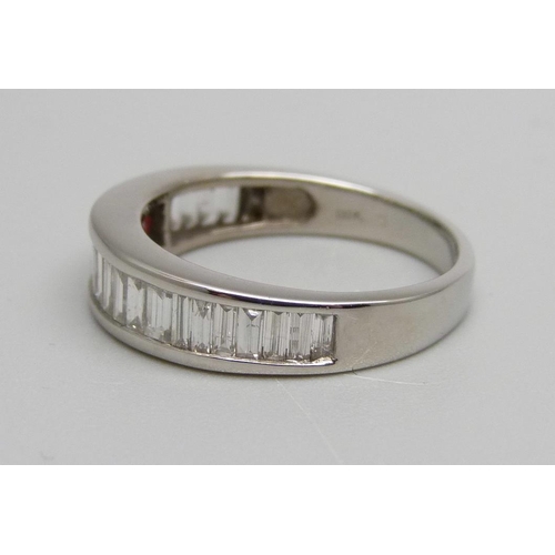 959 - An 18ct white gold, twenty-four diamond half-eternity ring, 4.2g, N, marked Iliana