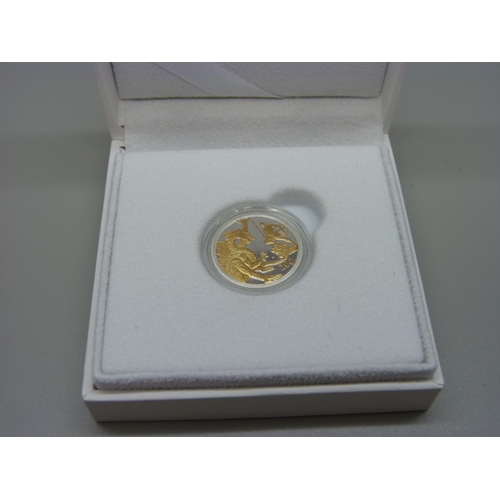 997 - A 2020 silver sovereign with gold overlay, boxed