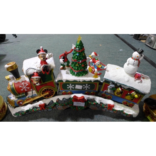 3034 - Disney Tabletop Train centrepiece (281-317)   * This lot is subject to vat