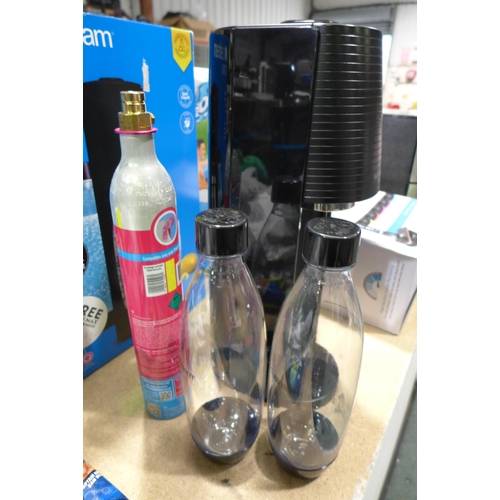 3059 - Sodastream Terra Sparkling Water Maker (281-210)   * This lot is subject to vat