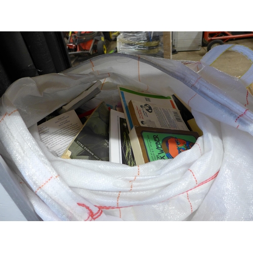 2191 - 3ft Rhino bag of approx. 200 various books and Vit pro white boards, 60 x 90cms