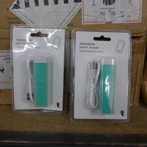 2216 - Approx 75 sealed, unused Strombank lithium-ion device charger 2200 MAH power banks