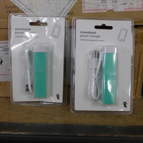 2217 - Approx 75 sealed, unused Strombank lithium-ion device charger 2200 MAH power banks